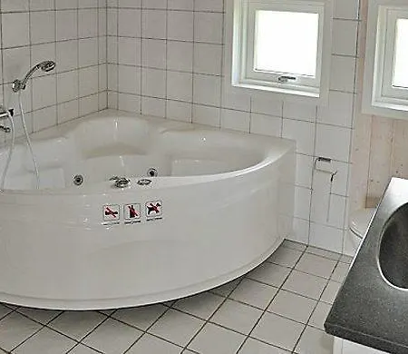 Dom wakacyjny ładny Dom W Nordborgu Z Sauną Nordborg